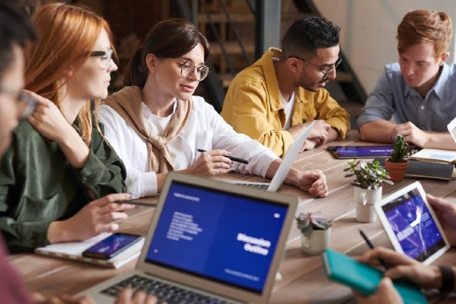 el teletrabajo como herramienta de comunicación organizacional